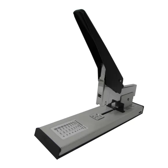 Cosedora Studmark Industrial St-04352